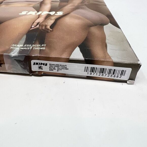 SKIMS Seamless Sculpt High Waist Thong Womens Medium Clay Core Control NEW Shape - Picture 3 of 10